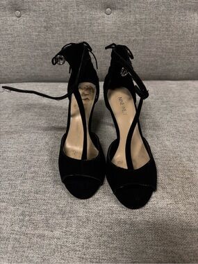 Nine West Black Suede T-Strap Ankle Tie Heels
